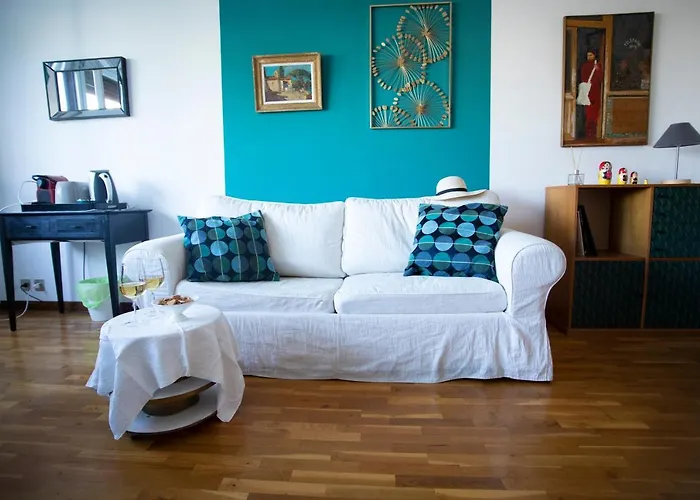 アパート Eva's House